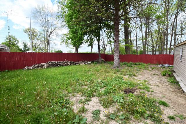 6022 Sally Court, Flint, MI 48505