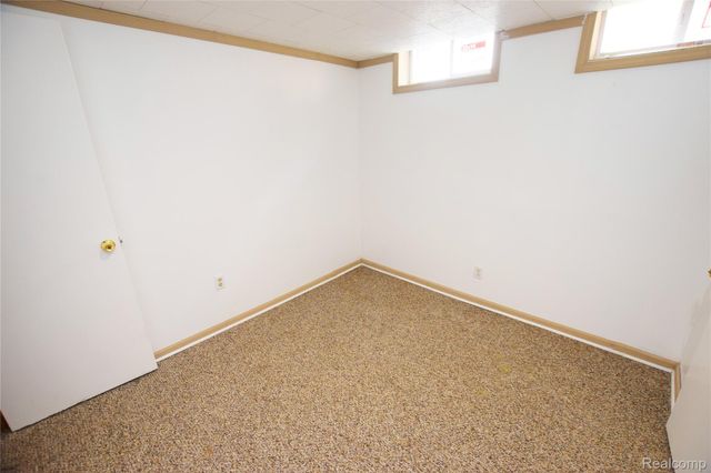 6022 Sally Court, Flint, MI 48505