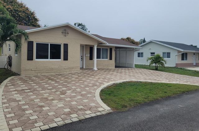 7613 NW 68th Terrace, Tamarac, FL 33321