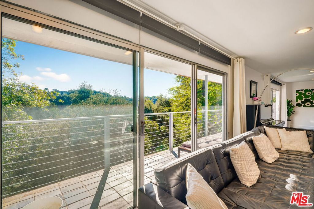 2388 Kimridge Road, Beverly Hills, CA 90210 — photo 5