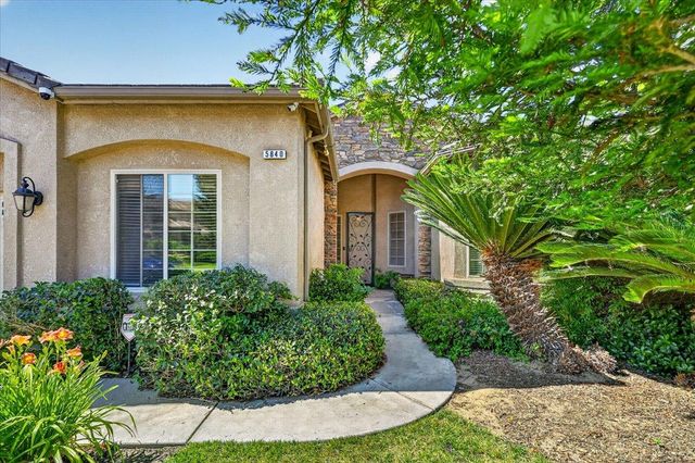5840 E Erin Avenue, Fresno, CA 93727