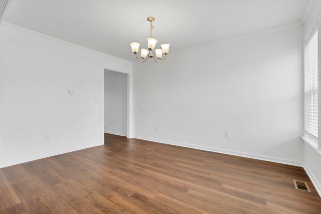 6140 Barclay Court, Canal Winchester, OH 43110