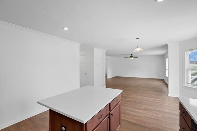 6140 Barclay Court, Canal Winchester, OH 43110