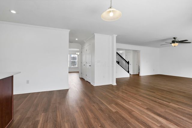 6140 Barclay Court, Canal Winchester, OH 43110