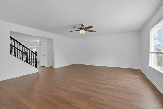 6140 Barclay Court, Canal Winchester, OH 43110