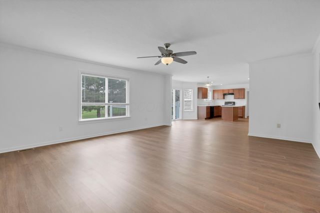 6140 Barclay Court, Canal Winchester, OH 43110