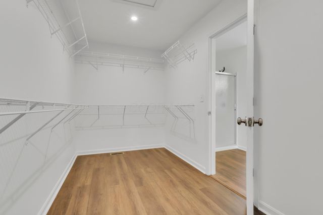 6140 Barclay Court, Canal Winchester, OH 43110