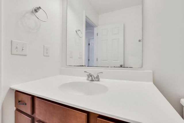 6140 Barclay Court, Canal Winchester, OH 43110