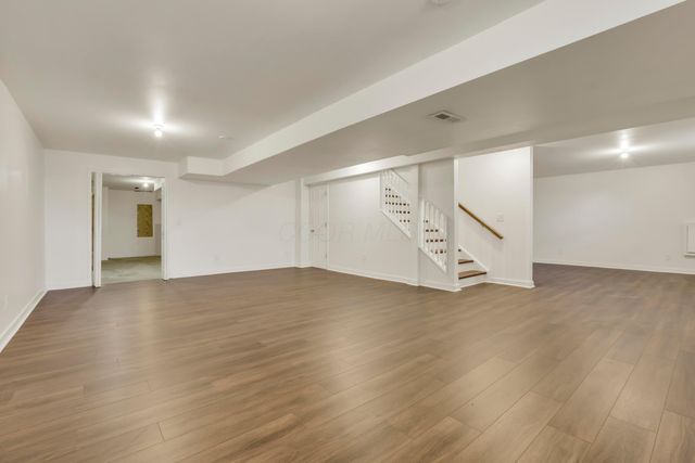 6140 Barclay Court, Canal Winchester, OH 43110