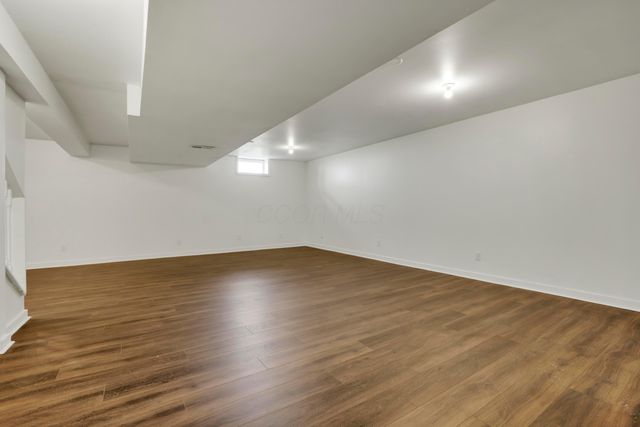 6140 Barclay Court, Canal Winchester, OH 43110