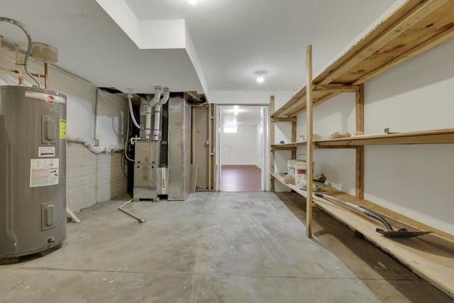 6140 Barclay Court, Canal Winchester, OH 43110