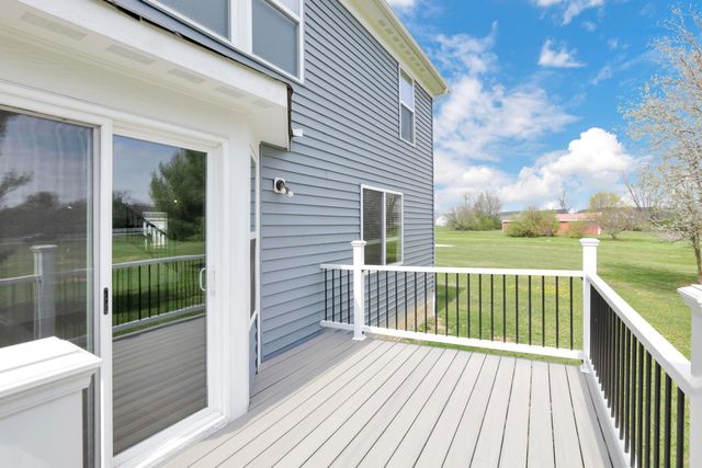 6140 Barclay Court, Canal Winchester, OH 43110