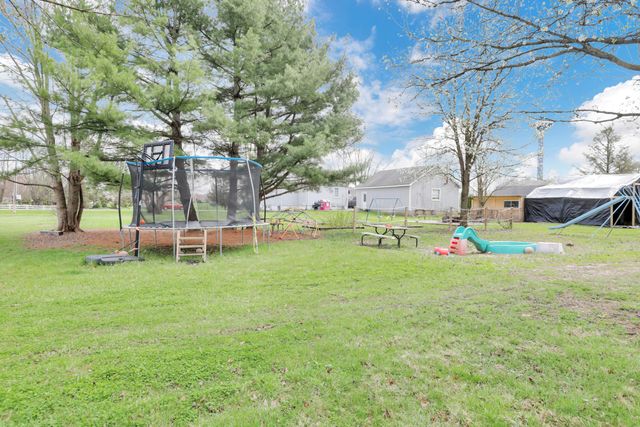 6140 Barclay Court, Canal Winchester, OH 43110