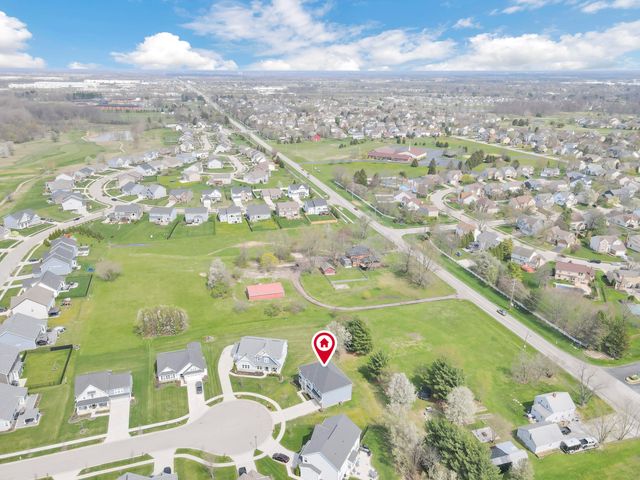 6140 Barclay Court, Canal Winchester, OH 43110