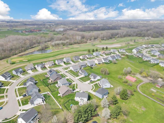 6140 Barclay Court, Canal Winchester, OH 43110