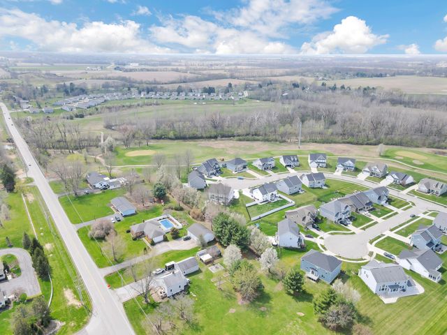 6140 Barclay Court, Canal Winchester, OH 43110