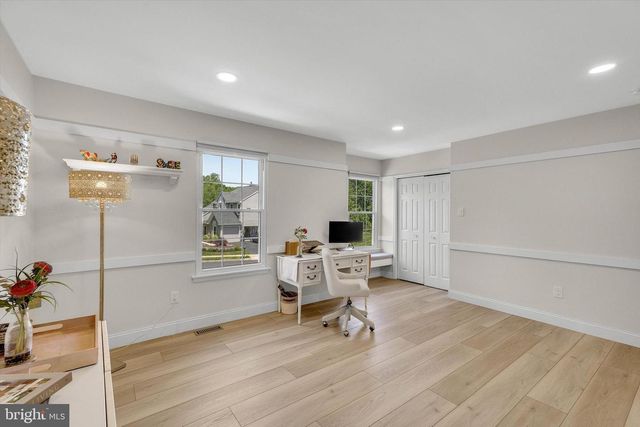 6 TRELLIS WAY, Robbinsville, NJ 08691