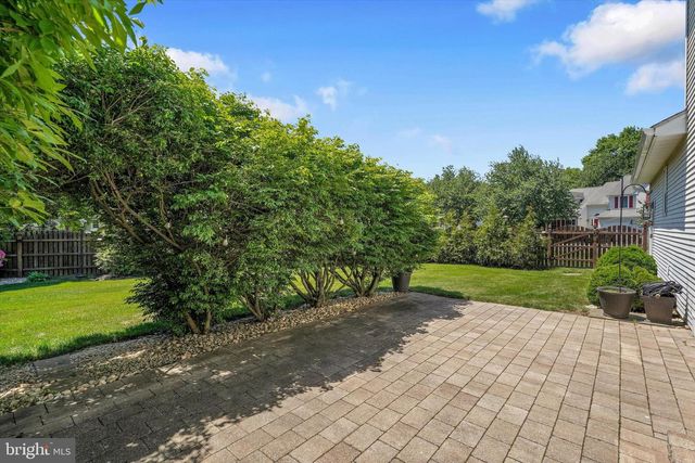 6 TRELLIS WAY, Robbinsville, NJ 08691