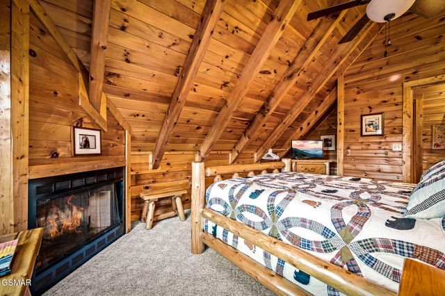 3049 Brothers Way, Sevierville, TN 37862