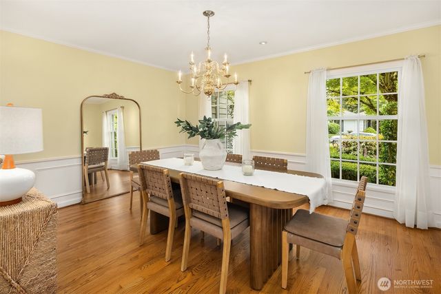 8914 SE 56th Street, Mercer Island, WA 98040