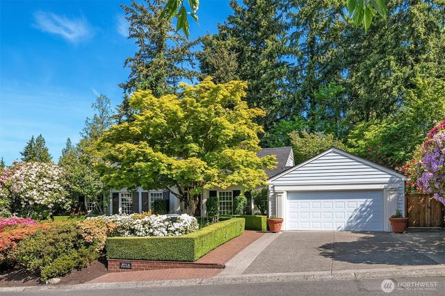 8914 SE 56th Street, Mercer Island, WA 98040