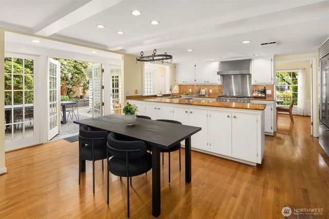 8914 SE 56th Street, Mercer Island, WA 98040