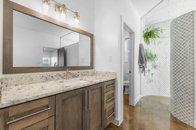 1713 17th Avenue SE, Rio Rancho, NM 87124