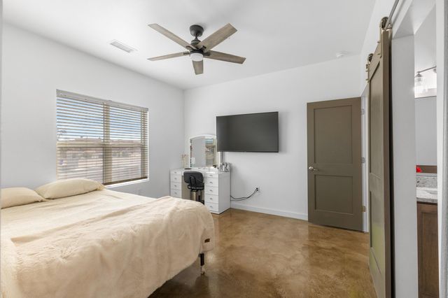 1713 17th Avenue SE, Rio Rancho, NM 87124