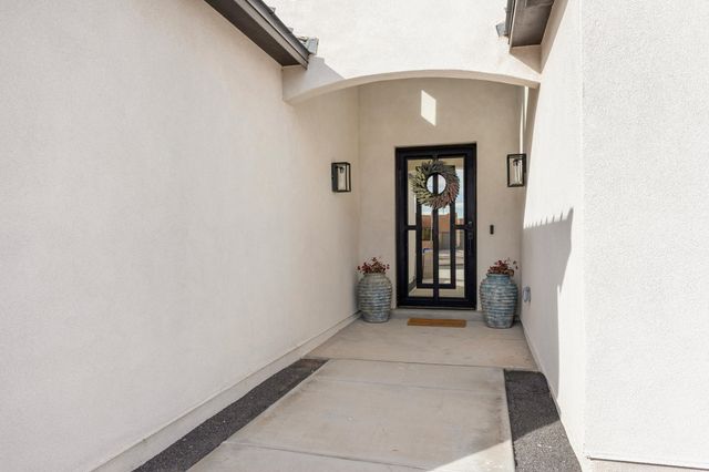 1713 17th Avenue SE, Rio Rancho, NM 87124