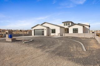 1713 17th Avenue SE, Rio Rancho, NM 87124