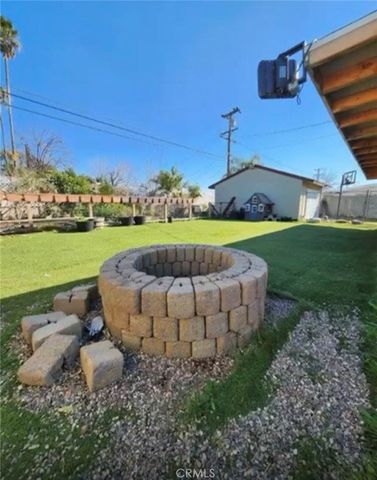 833 N Lilac, Rialto, CA 92376