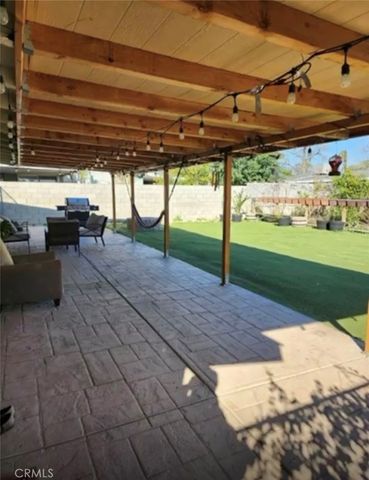 833 N Lilac, Rialto, CA 92376