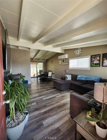 833 N Lilac, Rialto, CA 92376