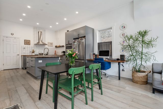 3306 W LeMoyne Street, Chicago, IL 60651