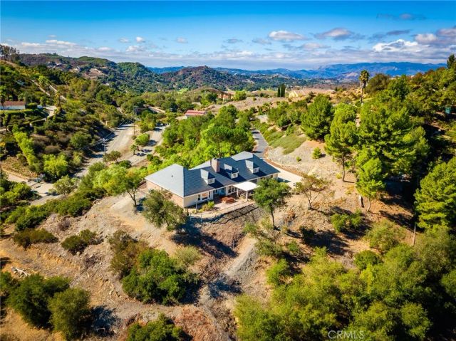 26100 Calle Corveta, Temecula, CA 92590