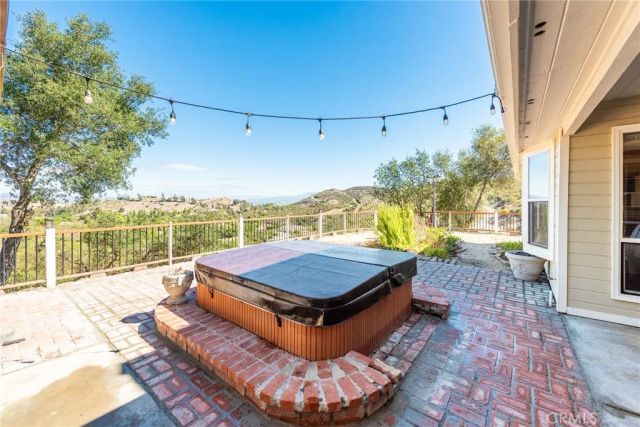 26100 Calle Corveta, Temecula, CA 92590