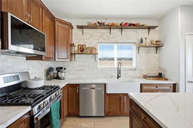 26719 Mountaingate Street, Menifee, CA 92585