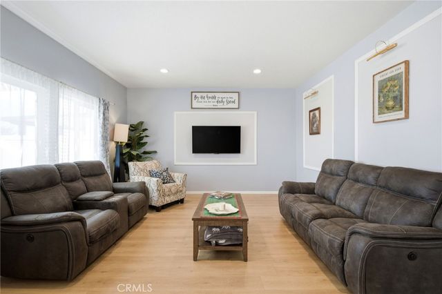 26719 Mountaingate Street, Menifee, CA 92585