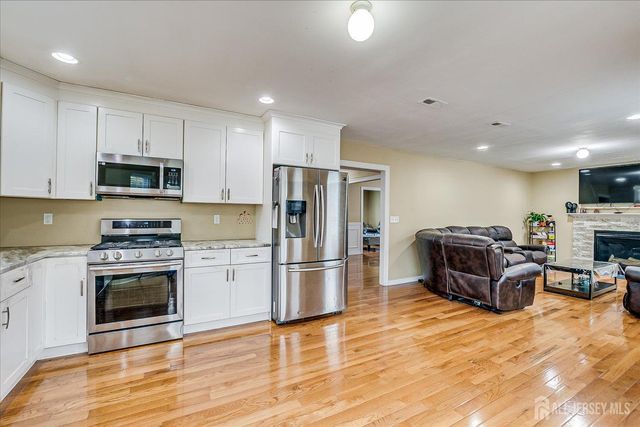 169 Metuchen Avenue, Woodbridge Proper, NJ 07095