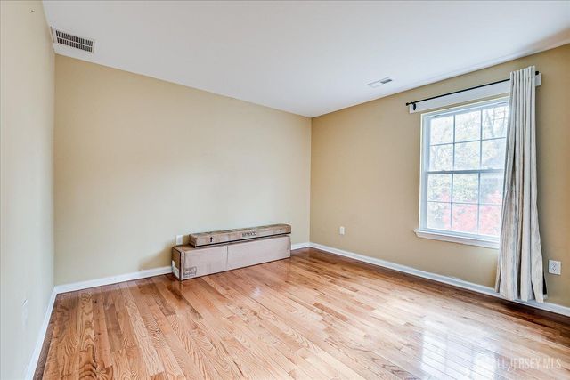 169 Metuchen Avenue, Woodbridge Proper, NJ 07095