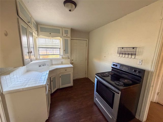 1825 N Ricketts Street, Sherman, TX 75092