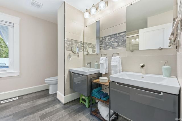3526 W Hamilton Road, Fort Wayne, IN 46814