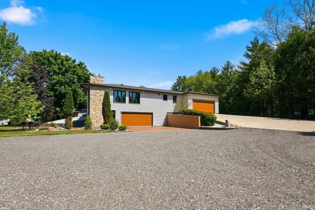 3526 W Hamilton Road, Fort Wayne, IN 46814