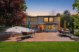 3526 W Hamilton Road, Fort Wayne, IN 46814