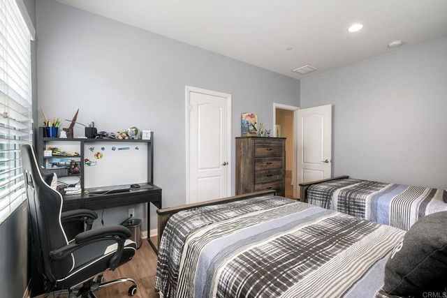 926 Hydra Court, San Marcos, CA 92069