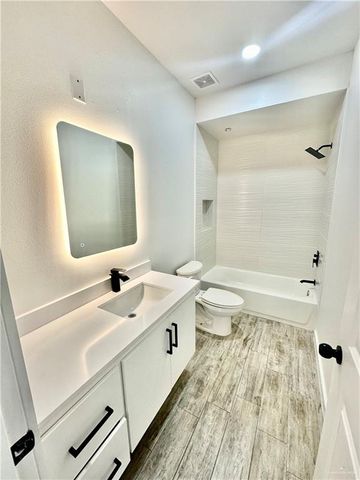 1104 Jesse Street, Weslaco, TX 78596