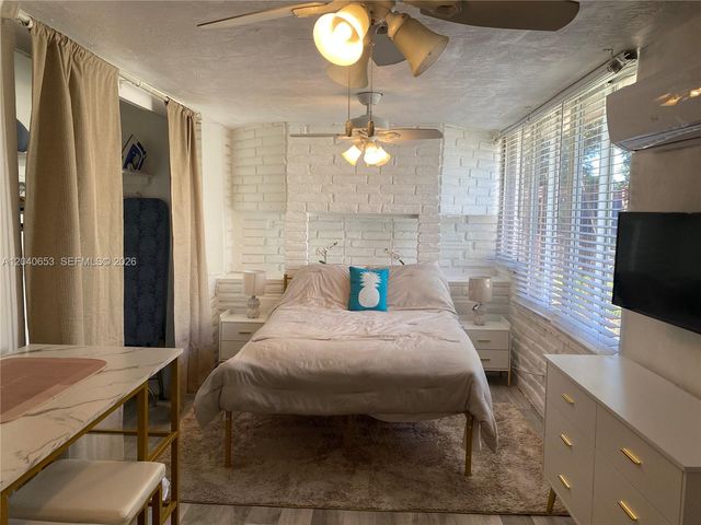 540 NW 111 St, Miami, FL 33168