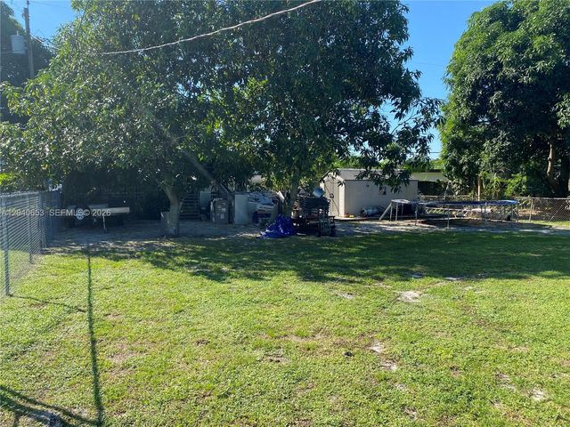 540 NW 111 St, Miami, FL 33168