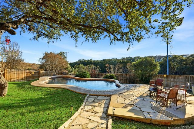 23 Roan Hts, San Antonio, TX 78259