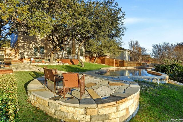 23 Roan Hts, San Antonio, TX 78259